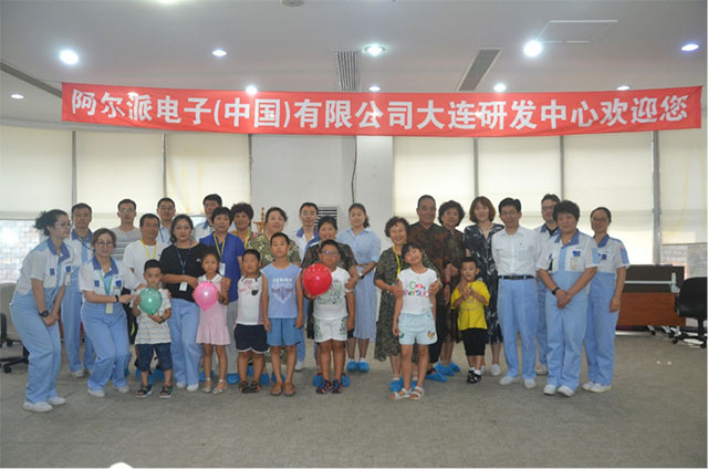 发布004.jpg